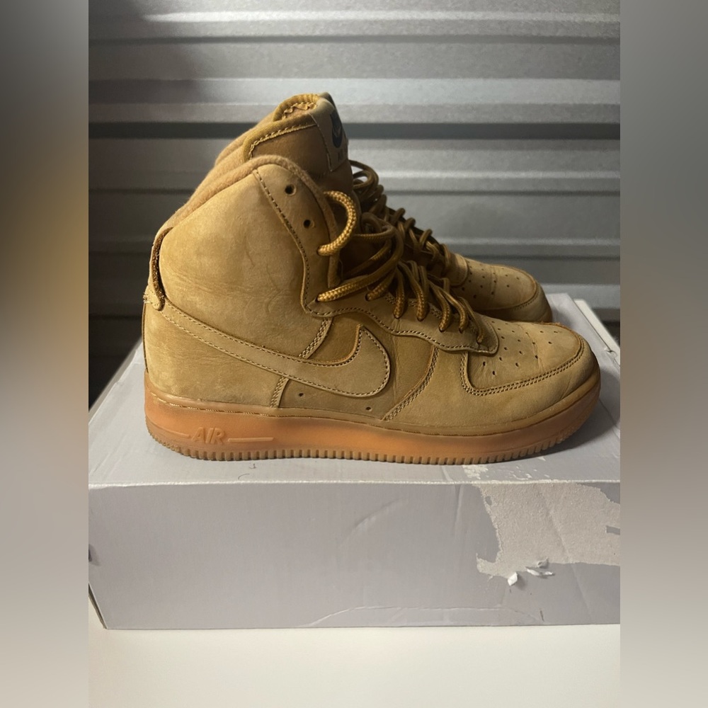 Nike High Air Force 1 - Flax